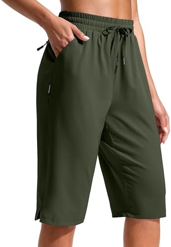 Women's 13" hiking shorts, three pockets, olive