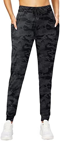 Women's tapered joggers, zip pockets, black camo
