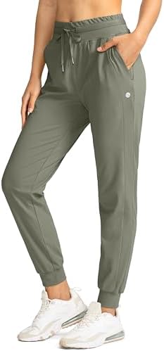 Women's tapered joggers, zip pockets, sage green